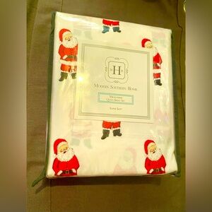 NWT Christmas Santa Themed Queen Sheet Set